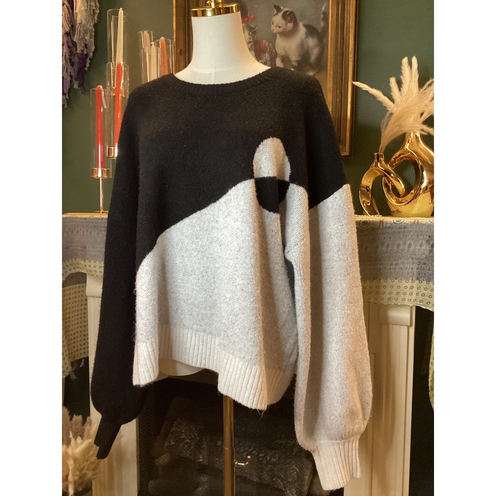 Flat White Womens Black White Colorblock Lantern Sleeve Knit Sweater Size L